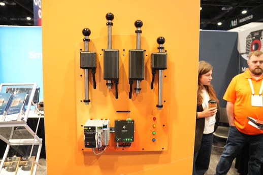 ORCA-EIP display showing four ORCA™ Smart Linear Motors 